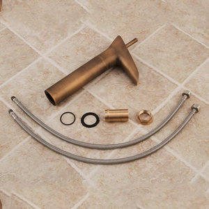 PureFalls | Kran Wodospadowy – Luksusowy Spokój w Twojej Łazience