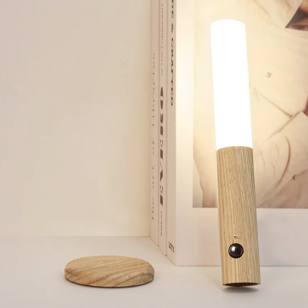 Elegancka Lampa LED z Czujnikiem Ruchu i Ładowaniem - Idealna do Wnętrz i na Zewnątrz