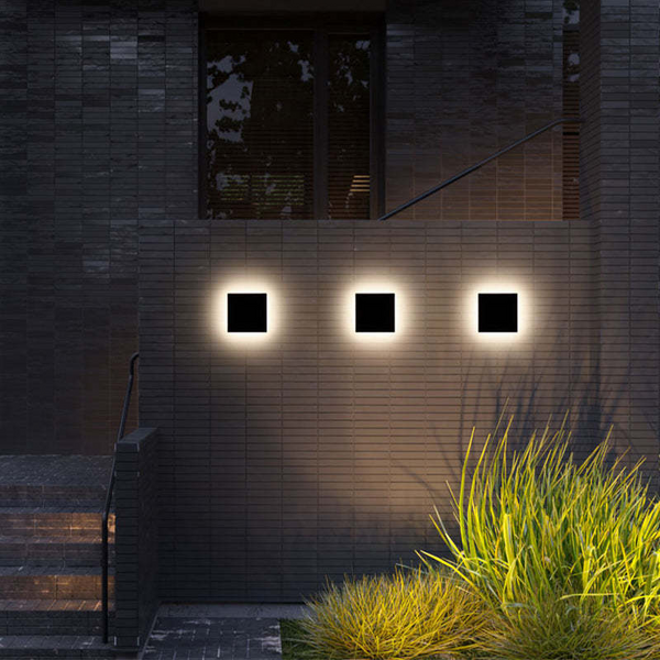 Minimalistyczna Lampa Zewnętrzna Ścienna LED IP65 - Kinkiet Ścienny do Oświetlenia Tarasu i Wejścia