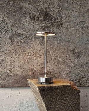 LumiVera | Lampa stołowa – Bezprzewodowe światło o nowoczesnym charakterze