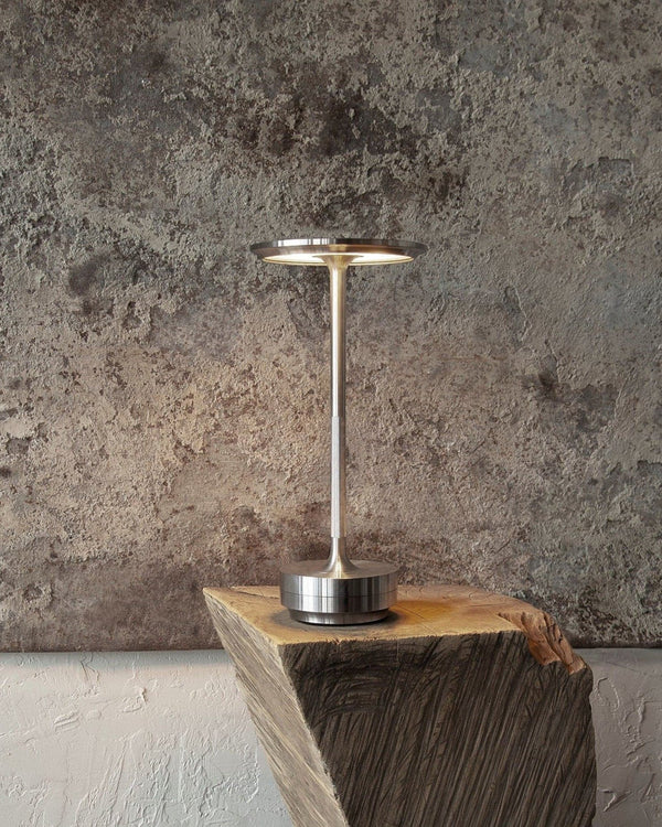 LumiVera | Lampa stołowa – Bezprzewodowe światło o nowoczesnym charakterze