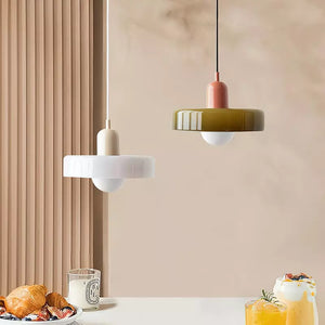 ColorVitra | Lampa Sufitowa – Artystyczny akcent do współczesnych wnętrz Lumiera