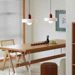 ColorVitra | Lampa Sufitowa – Artystyczny akcent do współczesnych wnętrz Lumiera