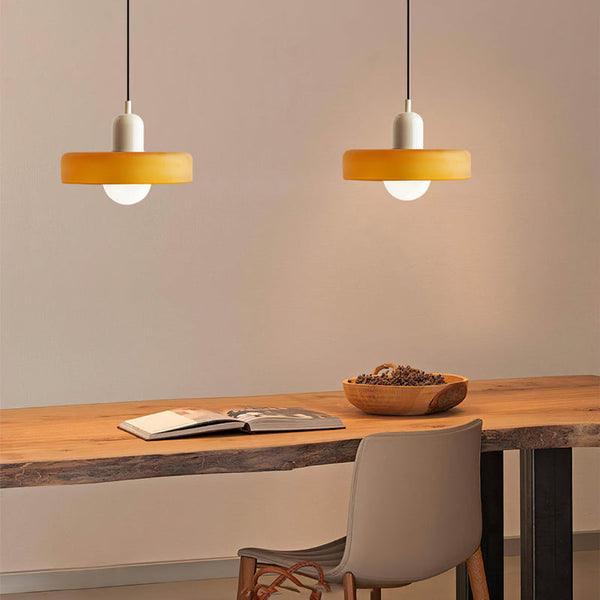 ColorVitra | Lampa Sufitowa – Artystyczny akcent do współczesnych wnętrz Lumiera
