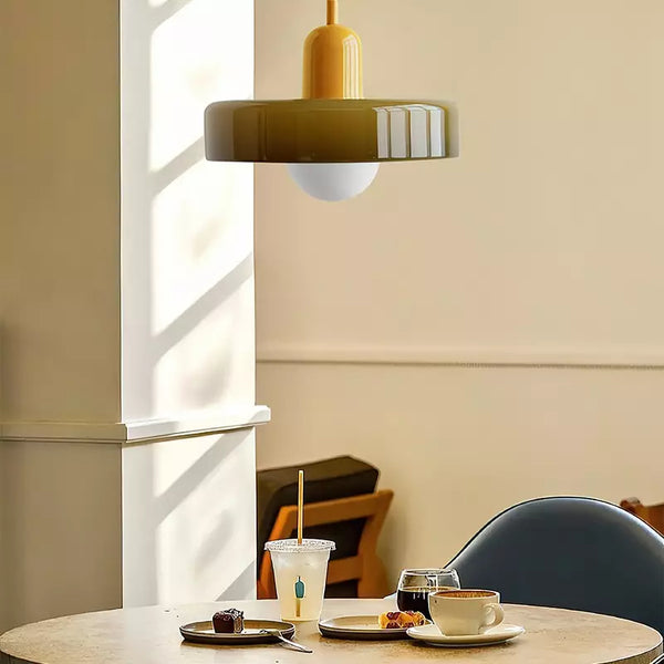 ColorVitra | Lampa Sufitowa – Artystyczny akcent do współczesnych wnętrz Lumiera