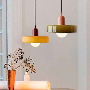 ColorVitra | Lampa Sufitowa – Artystyczny akcent do współczesnych wnętrz Lumiera