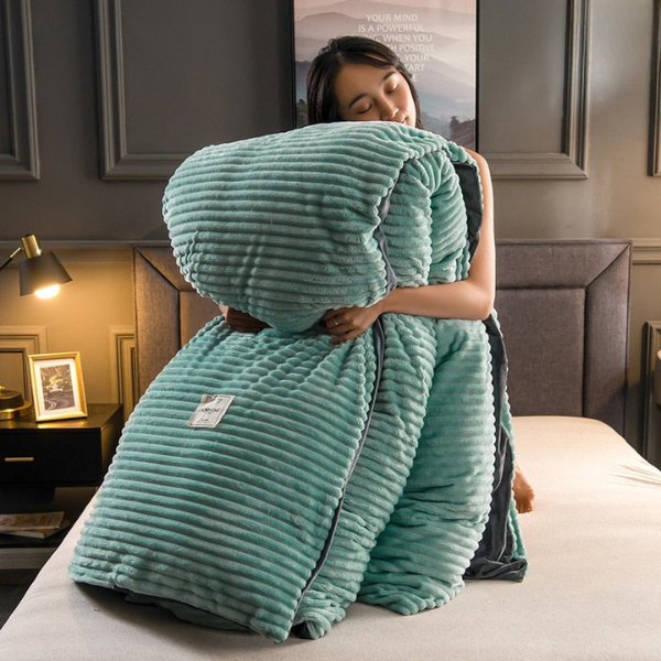 Niebieski DreamBreeze | Komplet pościeli – lekka miękkość i przytulne ciepło Niebieski Lumiera