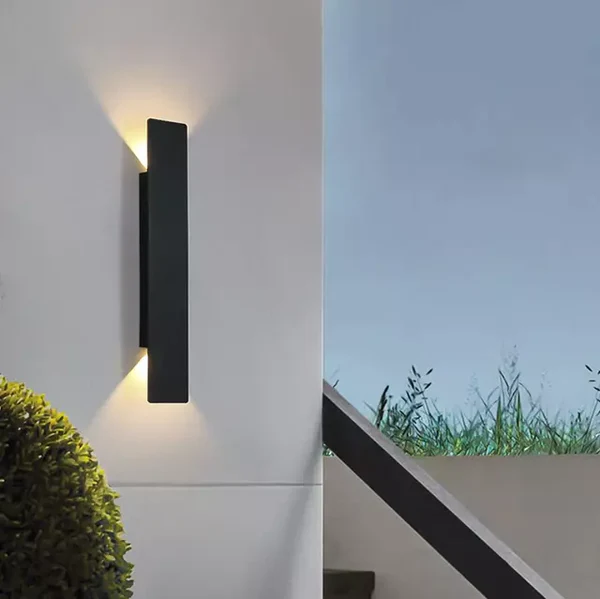 MetalRay | Lampa Zewnętrzna – Trwała lampa z ochroną IP65 Lumiera