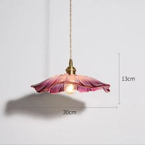 PetalLume | Lampa sufitowa – Kwiatowy szklany design z ciepłym blaskiem LED Lumiera