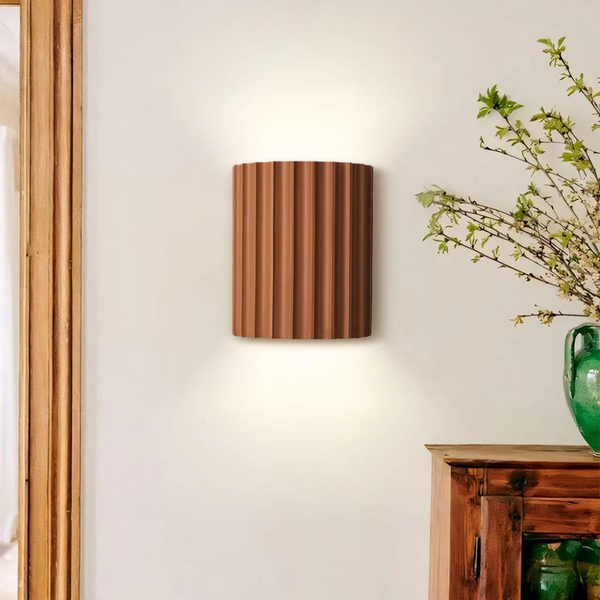 SolaLume | Kinkiet – Lampa ścienna o falistym designie Lumiera