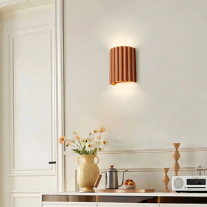 SolaLume | Kinkiet – Lampa ścienna o falistym designie Lumiera