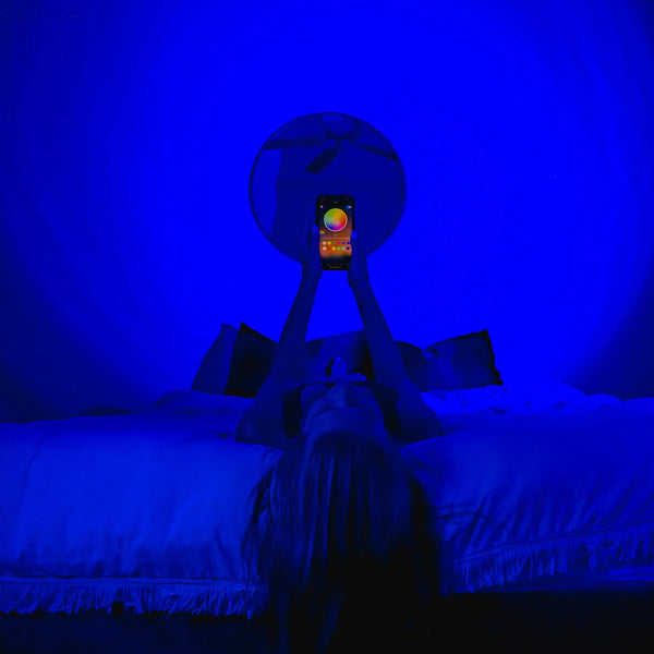 SunsetAura | Lampa projekcyjna LED – Efekt zachodu słońca z pilotem Lumiera