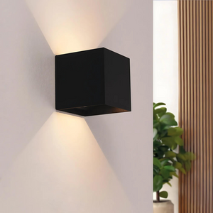 UniLight | Kinkiet – Lampa ścienna do wnętrz i na zewnątrz Lumiera